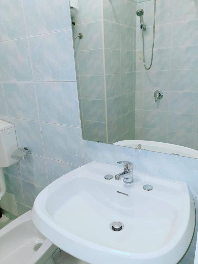Visconti House Appartement Bari Buitenkant foto