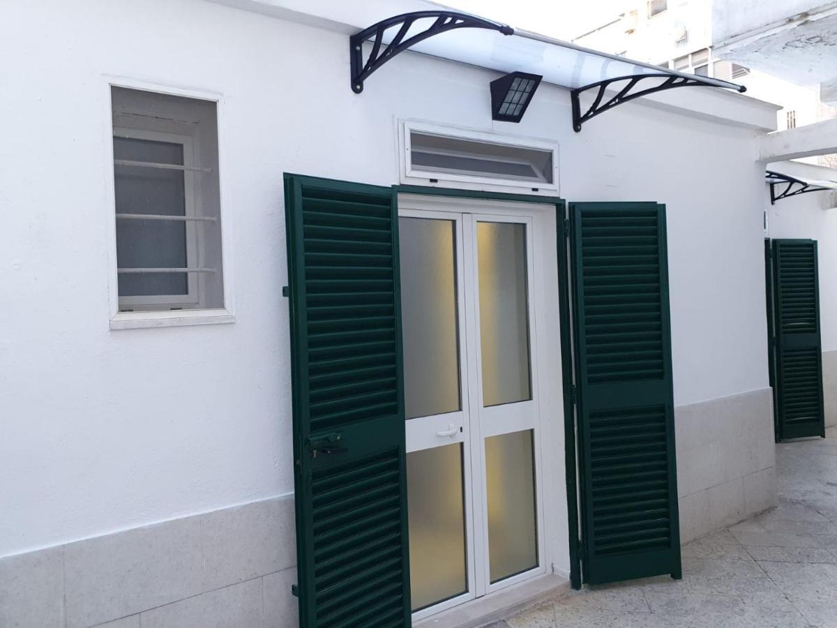 Visconti House Appartement Bari Buitenkant foto